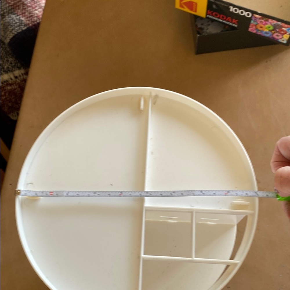 White Rotating Organizer - Picture 4 of 8